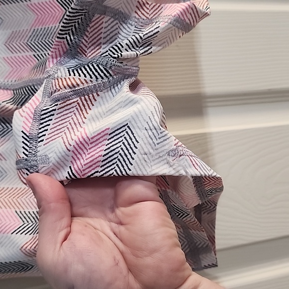 Victoria Secret Compression Shorts SZ LG - Picture 3 of 5